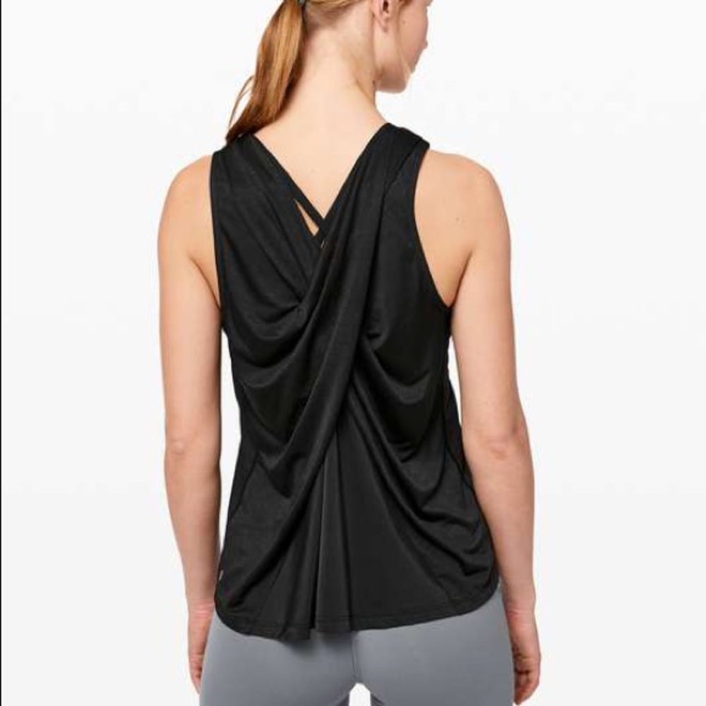 Lululemon black tank top